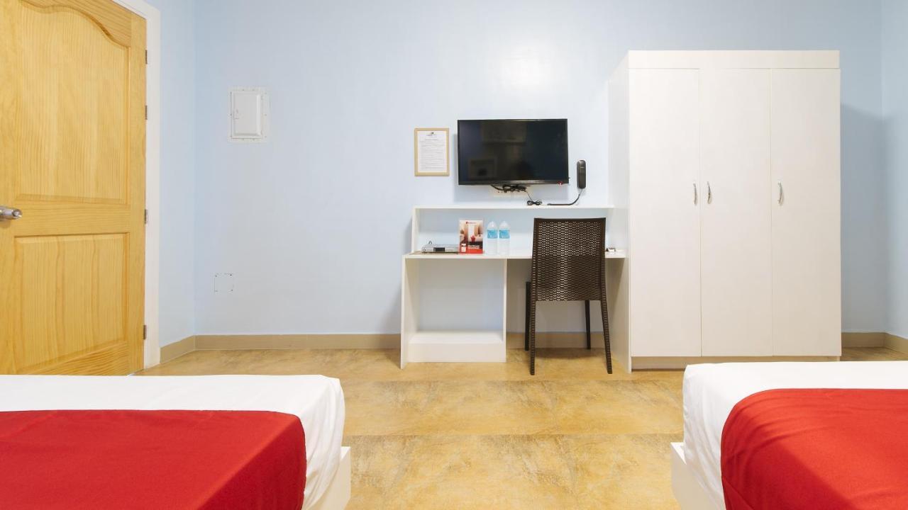 Reddoorz Plus Near Lapasan Plaza Cagayan De Oro Esterno foto