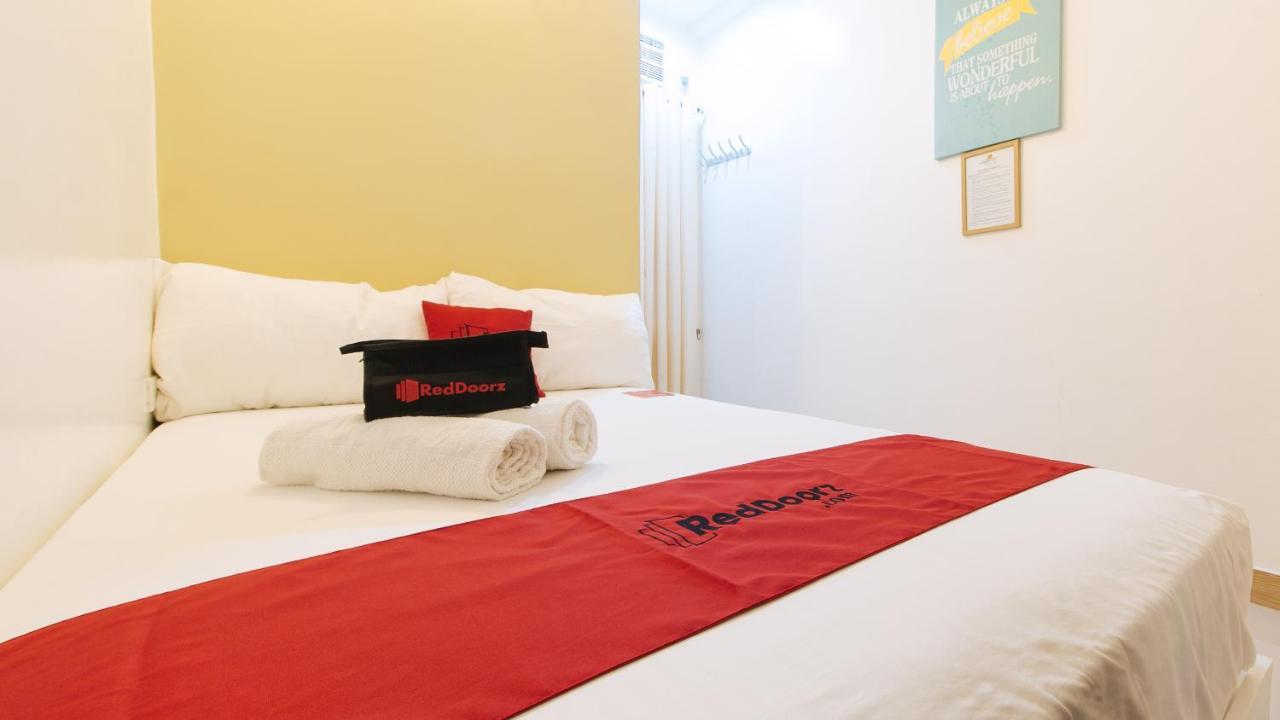 Reddoorz Plus Near Lapasan Plaza Cagayan De Oro Esterno foto